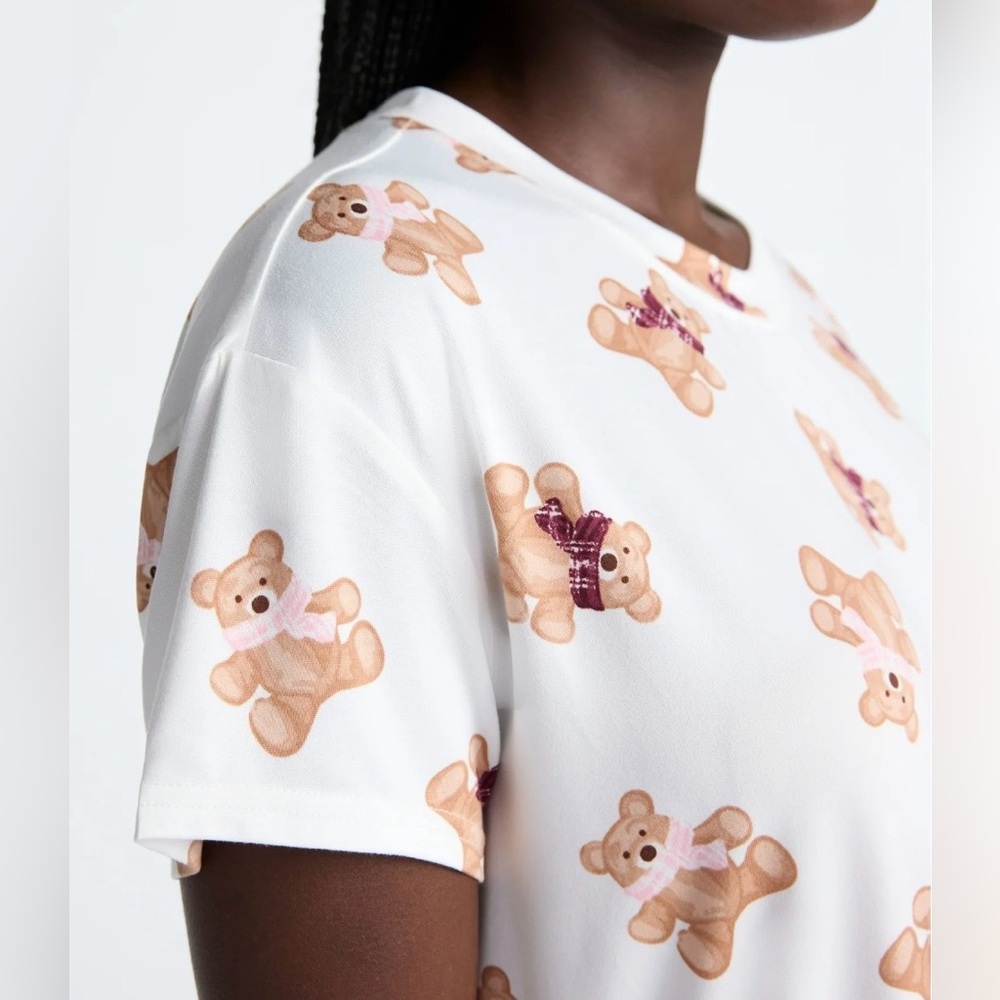 NWT - Teddy Bear Print Dreamy Soft Collection Sleepshirt With Pockets. - Picture 2 of 5